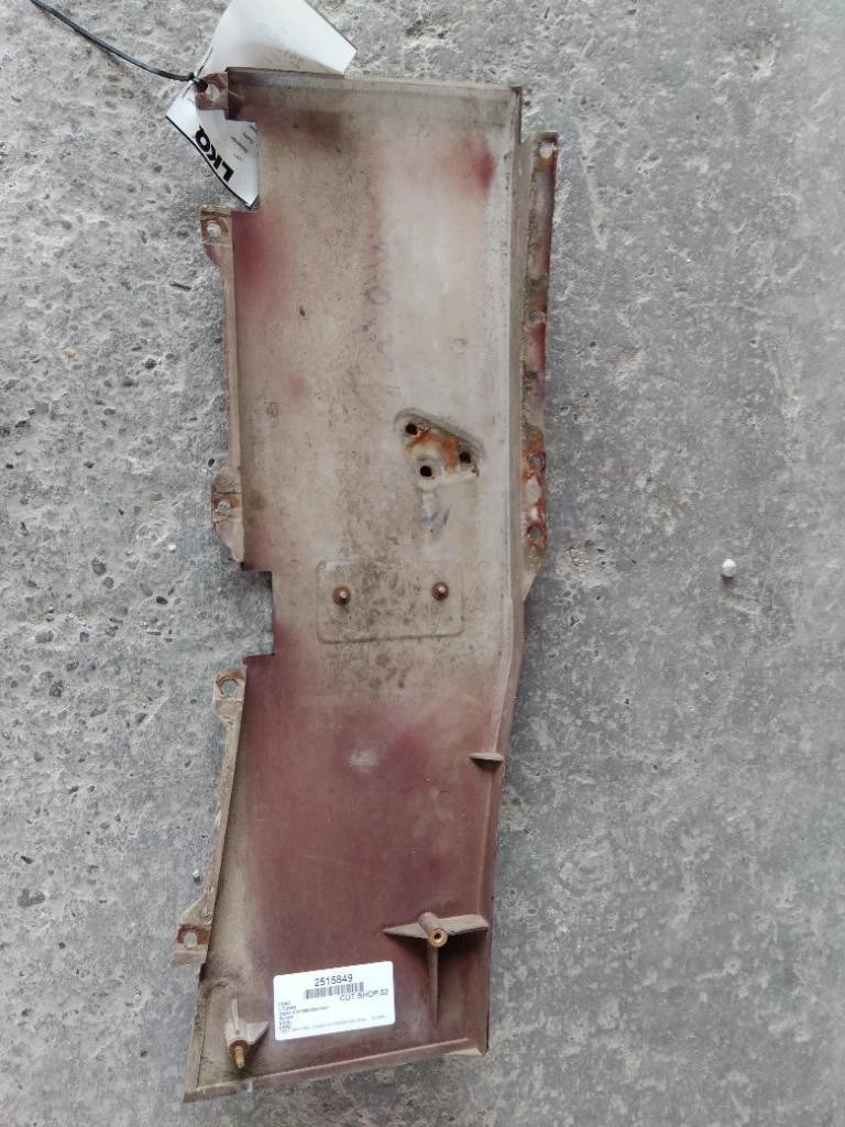 Cowl for Ford LTL9000 (1983)