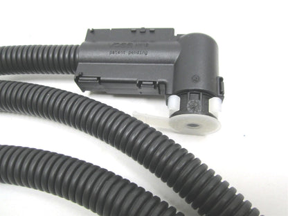 Pressure Line Tube for International 7600 (2004–2008) 4021088C1