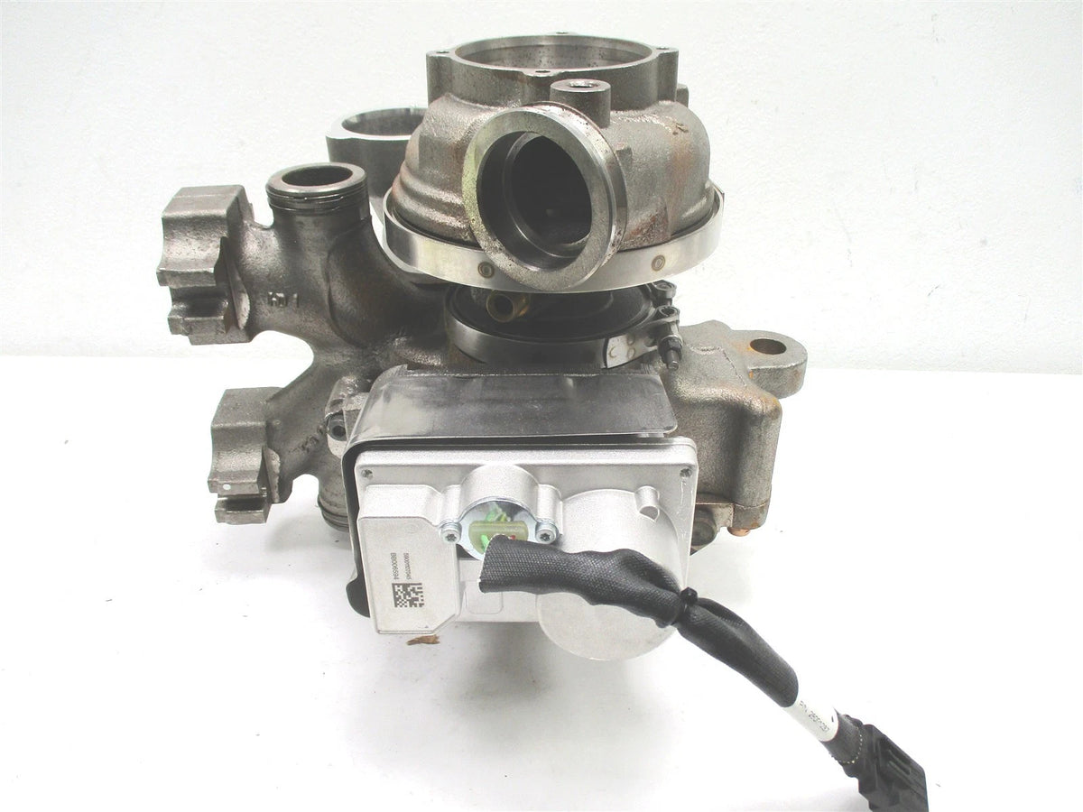 BorgWarner B2 Twin Turbo w/ Actuator for Mercedes OM926-LA (A9260901080)