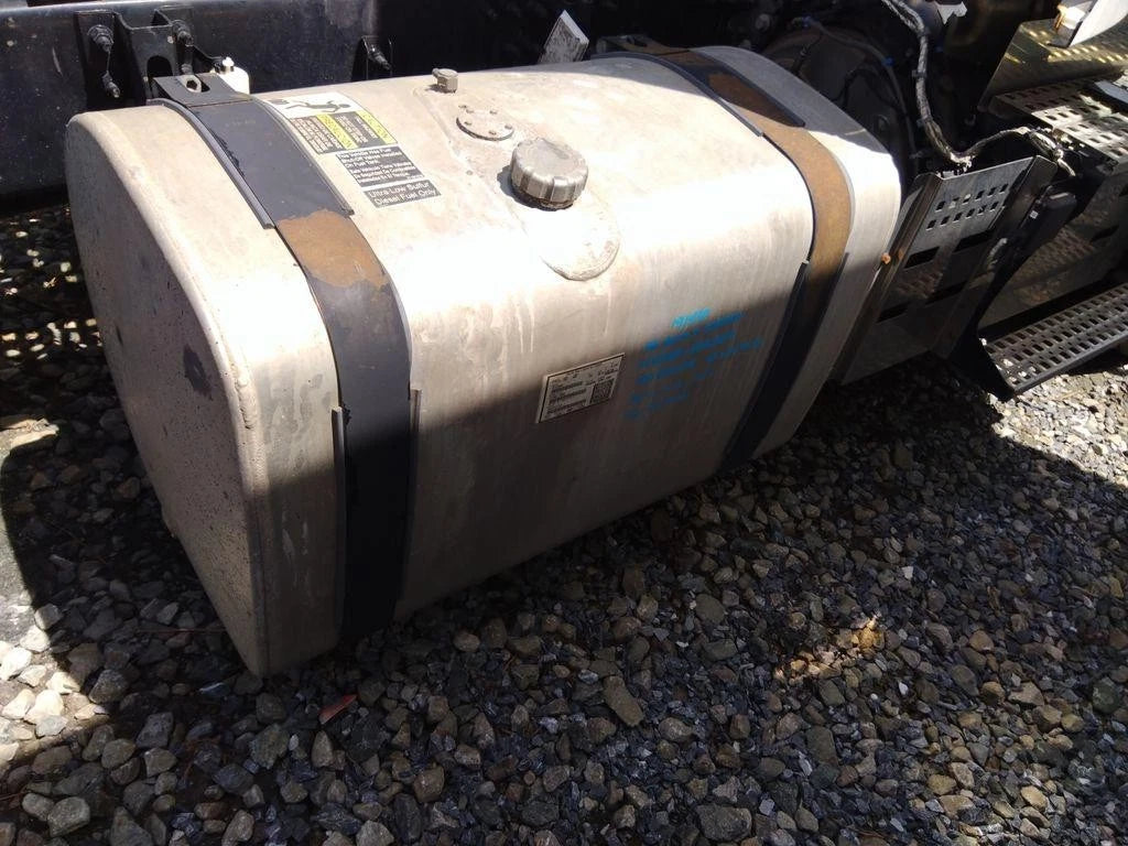Fuel Tank Right for Volvo VNR (2022–2025) MD