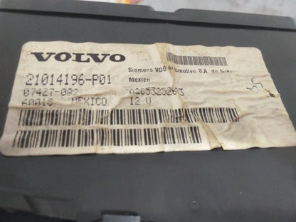 Instrument Cluster for Volvo VNL (2008) - Replaces 21014196-P01