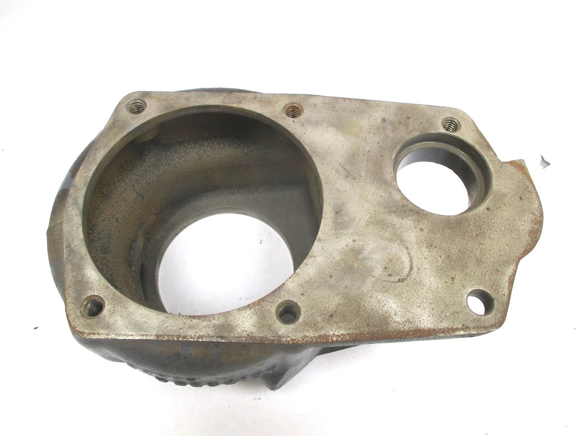 Adapter Pump Housing for Mack Truck (26GB412B)
