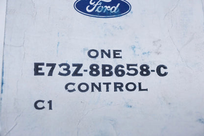 OEM Engine Cooling Fan Control Assembly for Ford (E73Z-8B658-C)