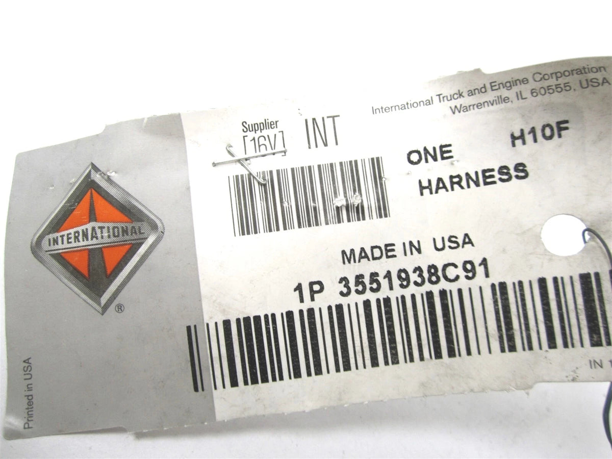 Lighted Mirror Wire Harness for International (6150-01-556-7057)