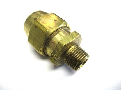 Air Hose Fitting 3/8"-18 NPTF for International (574897C91)