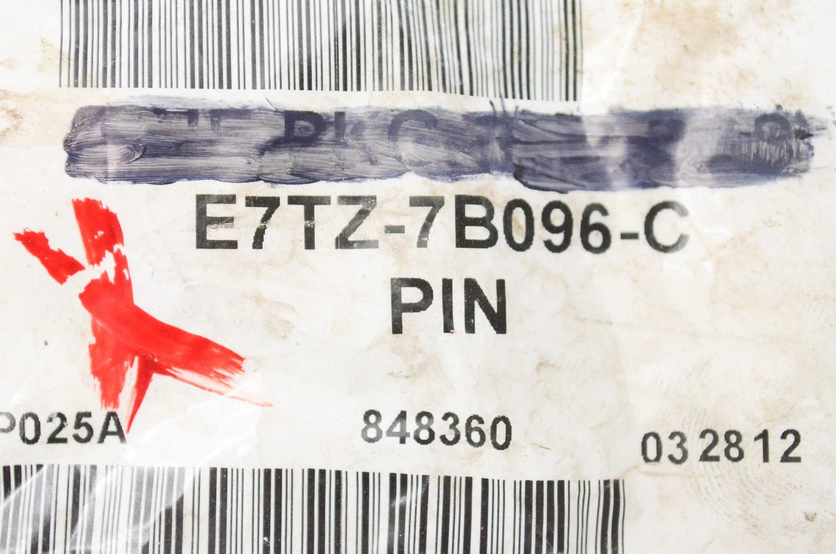 OEM Straight Pin for Ford (E7TZ7B096C)
