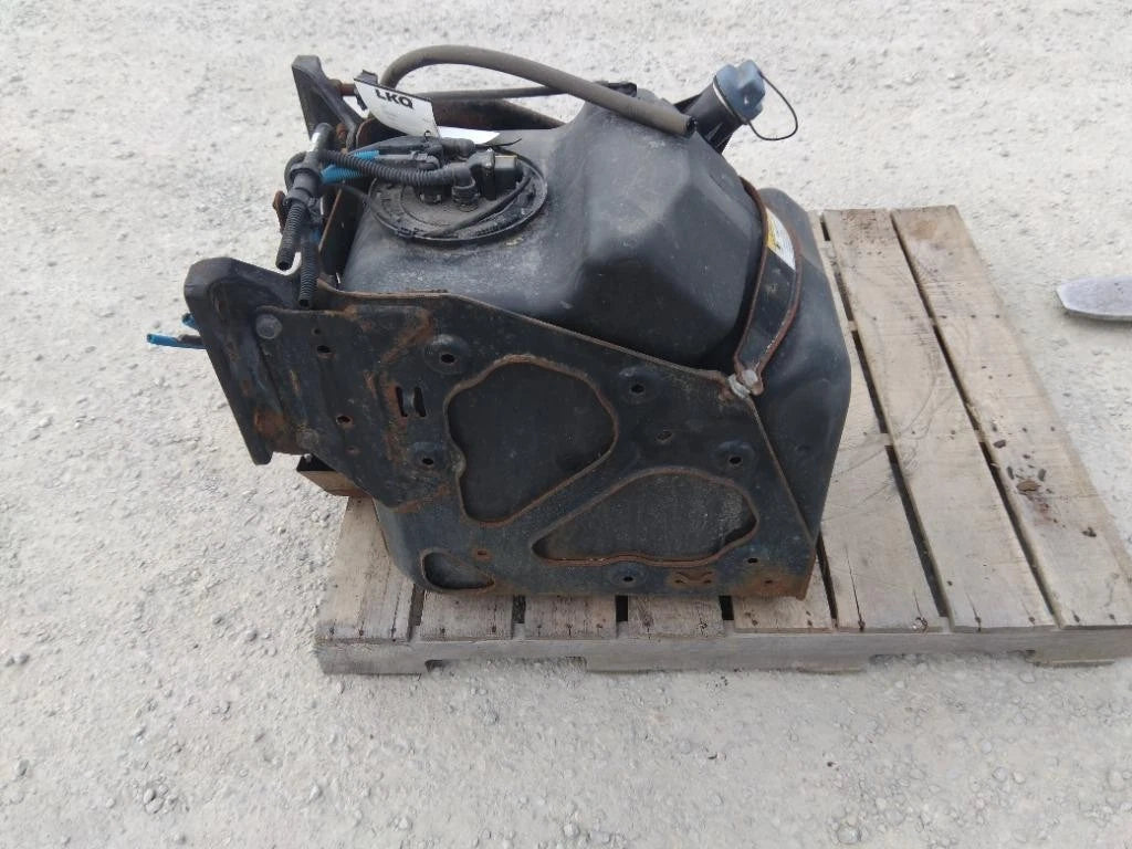 DEF Tank for Freightliner Cascadia 126 (2023)