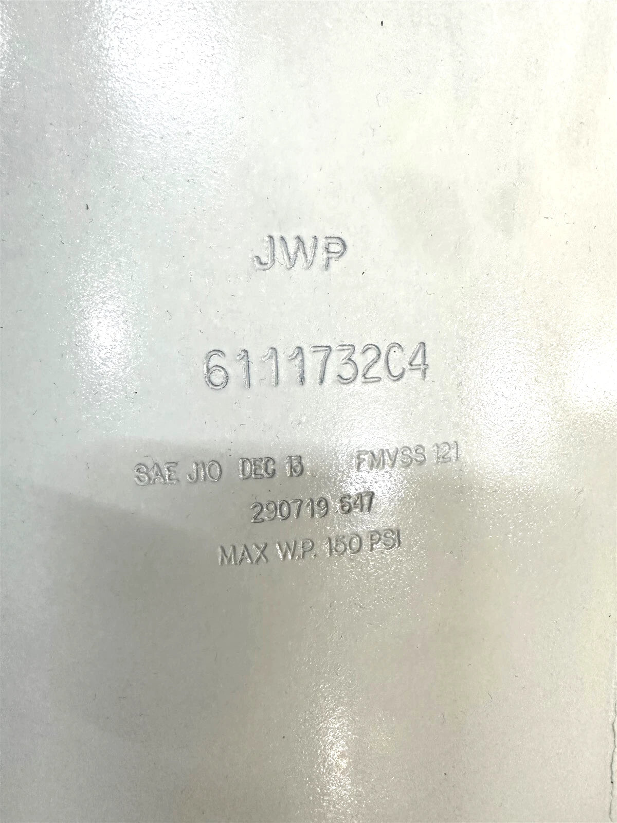 OEM Air Pressure Tank for International (27" x 13", Aluminum, White)