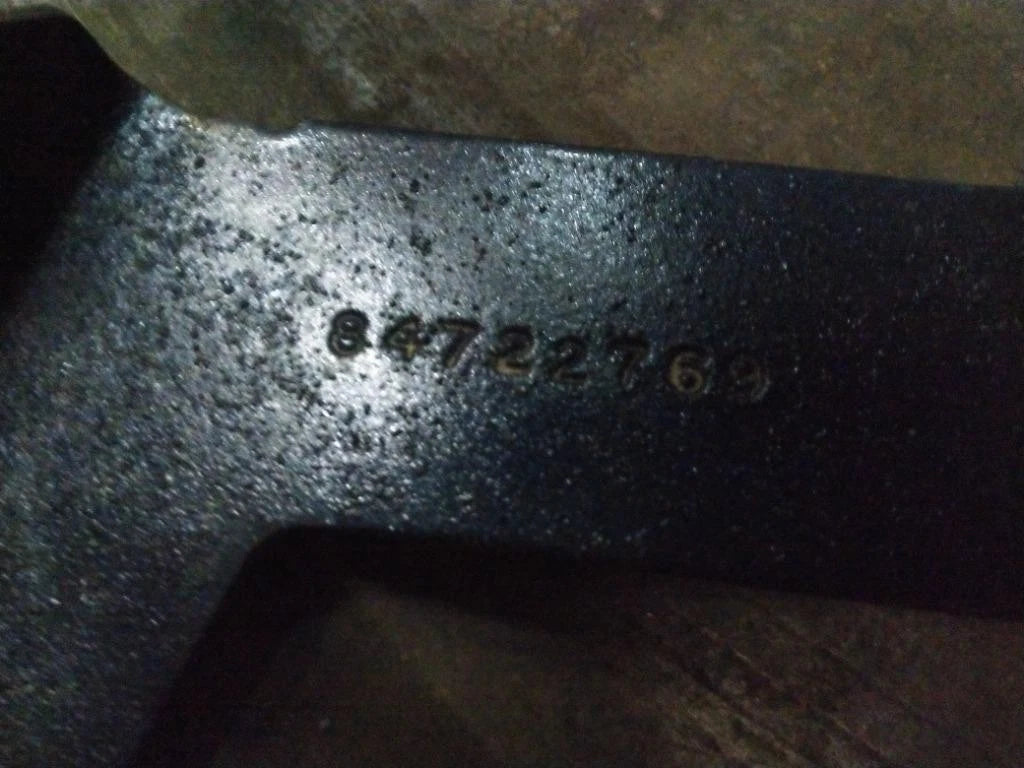 Cab Mount Bracket for Volvo VNL (2020) - Right, MD