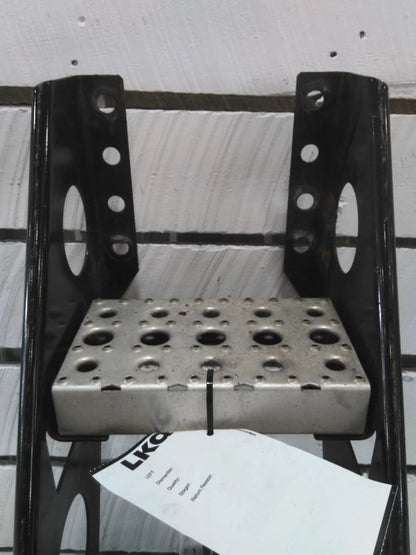 Frame Step for Freightliner Cascadia 126 (2022)