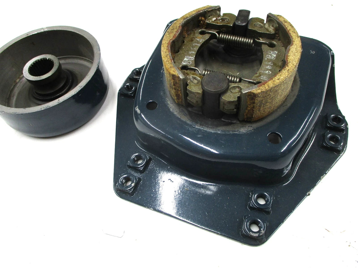 LH Brake Assembly for Kubota F2000 F2100 F2400 (76611-22120)