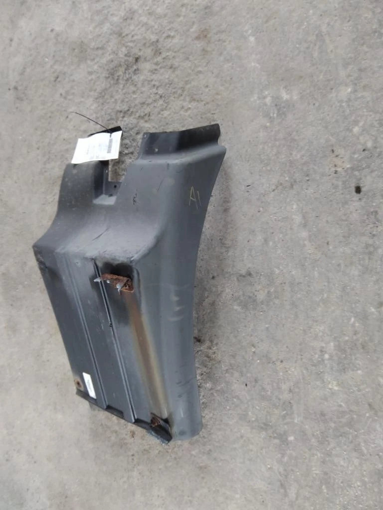 Fender Extension for Mack CXU613 (2014) Right, MN