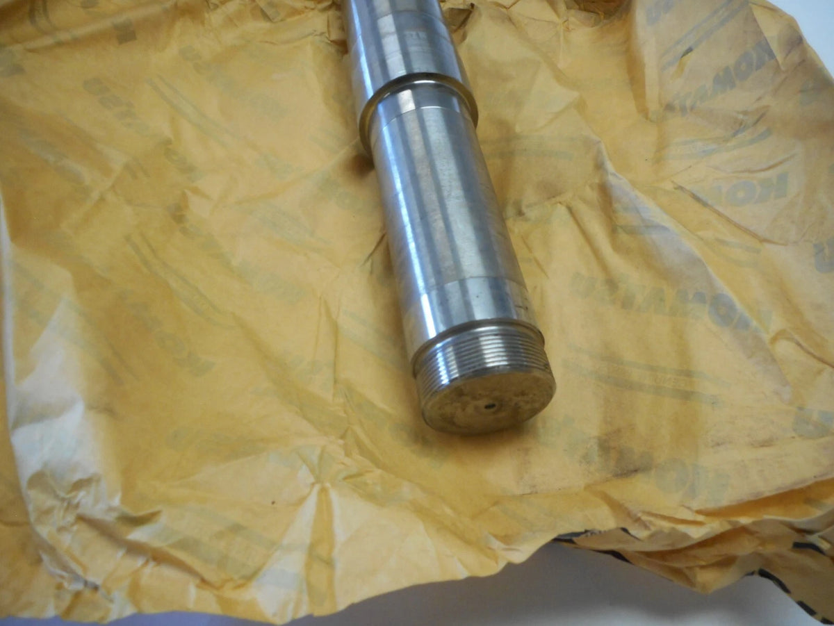 Carrier Roller Shaft for Komatsu Bulldozer D135A D155 (175-30-25131)
