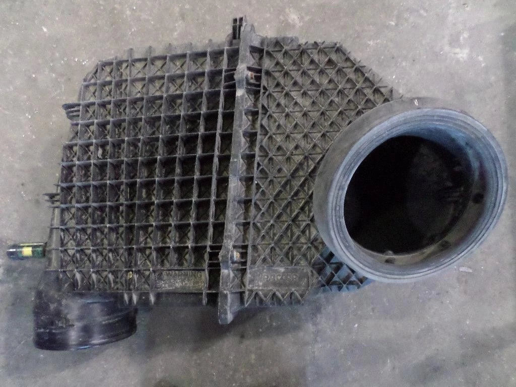 Air Cleaner for Kenworth T680 (2020)