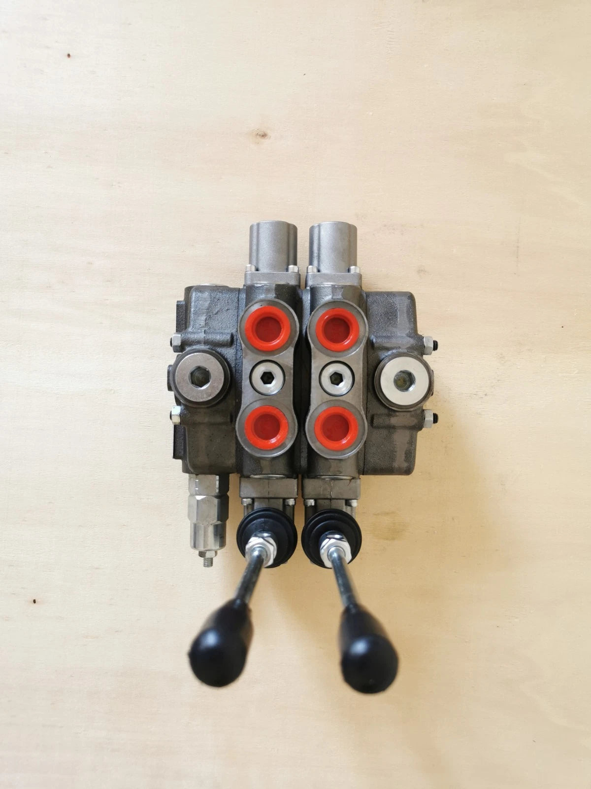 Hydraulic Sectional Control Valve 39.5 GPM for TORA