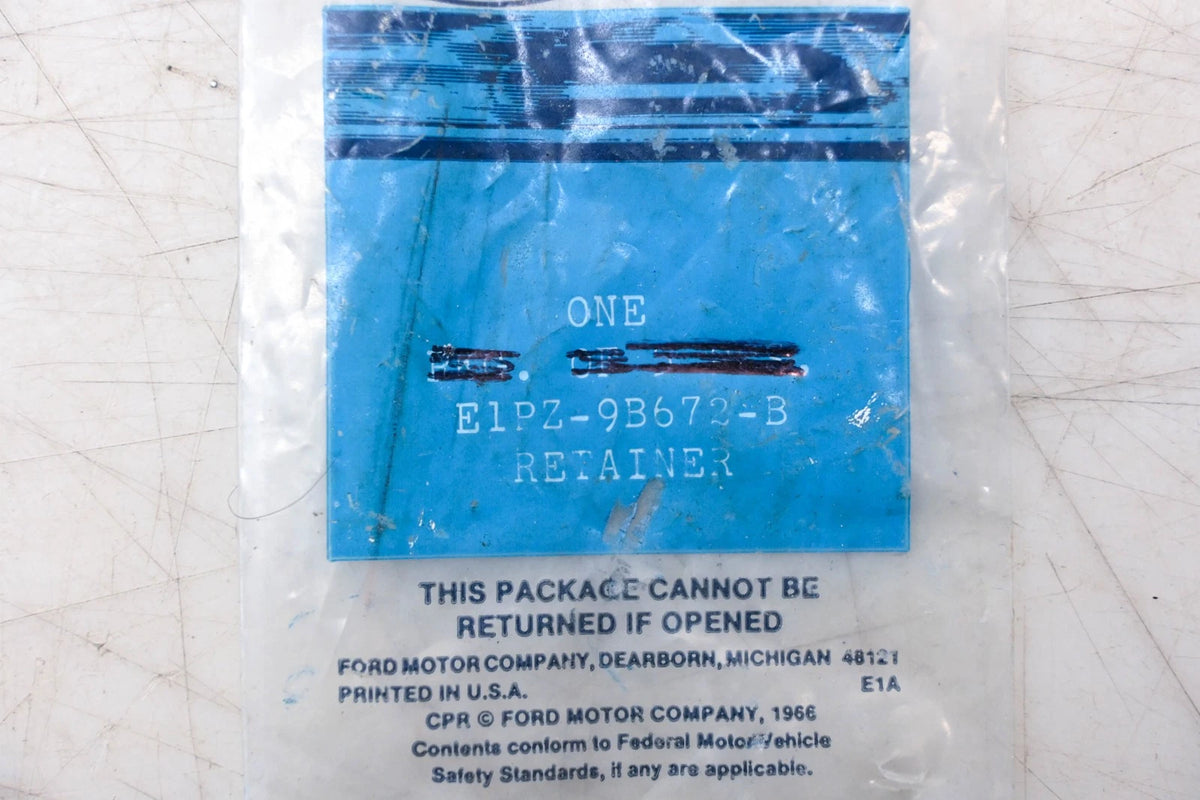 Carburetor Retainer for Ford (E1PZ-9B672-B)