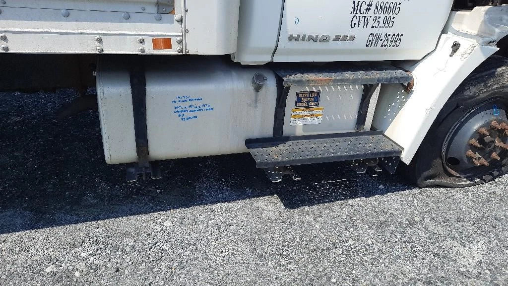 Fuel Tank Right for Hino 268 (2010) MD