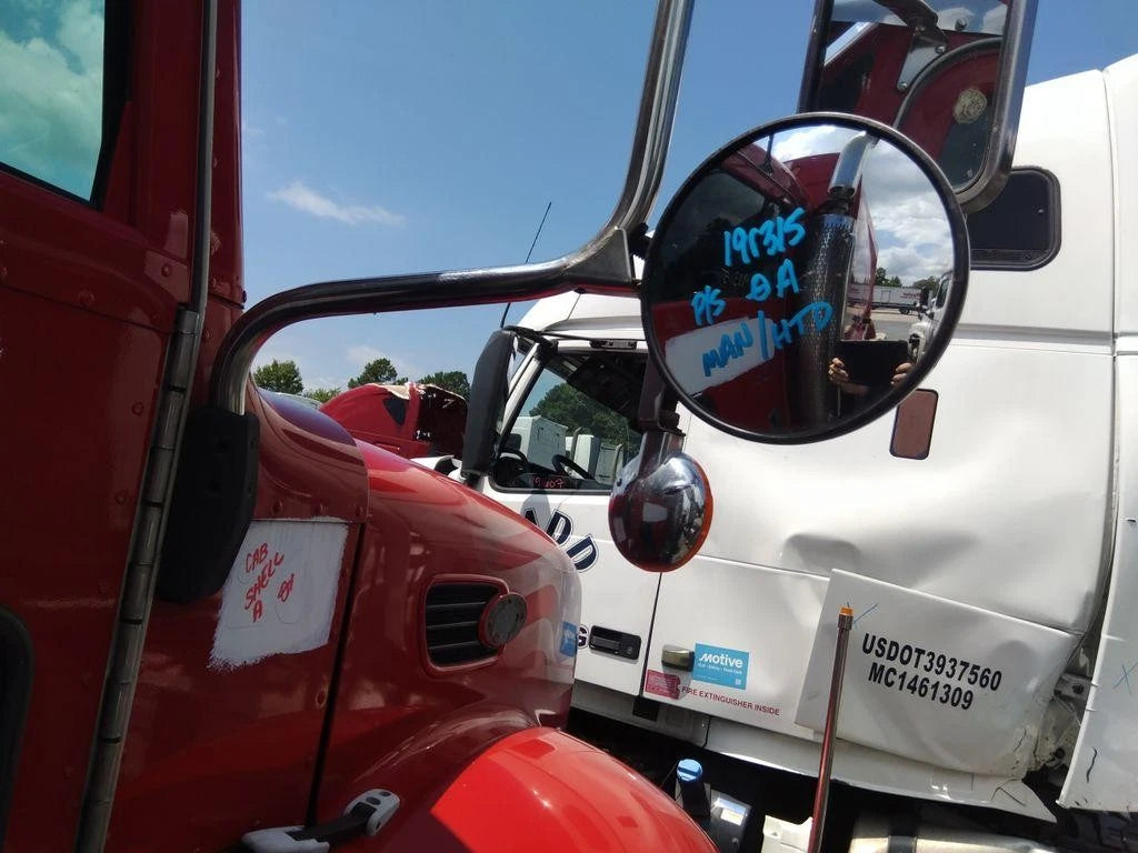 Right Door Mirror for Peterbilt 340 (2008)