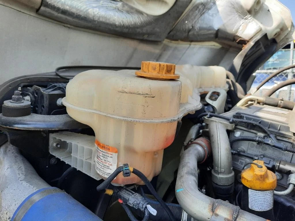 Radiator Overflow Tank for Freightliner Cascadia 126 (2022)