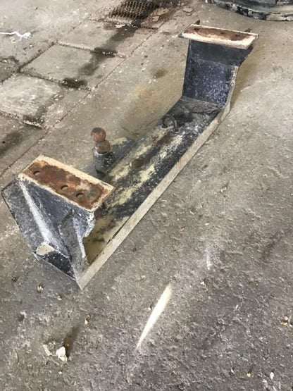 Trailer Hitch for Peterbilt 379 (NA)