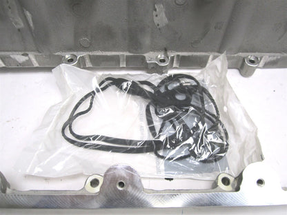 OEM LH Valve Cover Intake Manifold Kit for International VT365 (2004–2008)