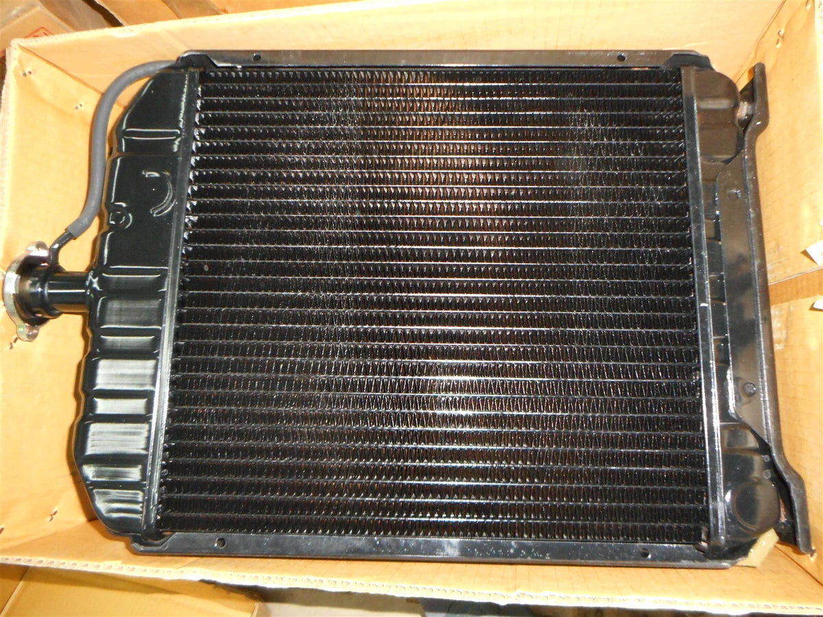 Radiator for Kubota Tractor (15381-72060)