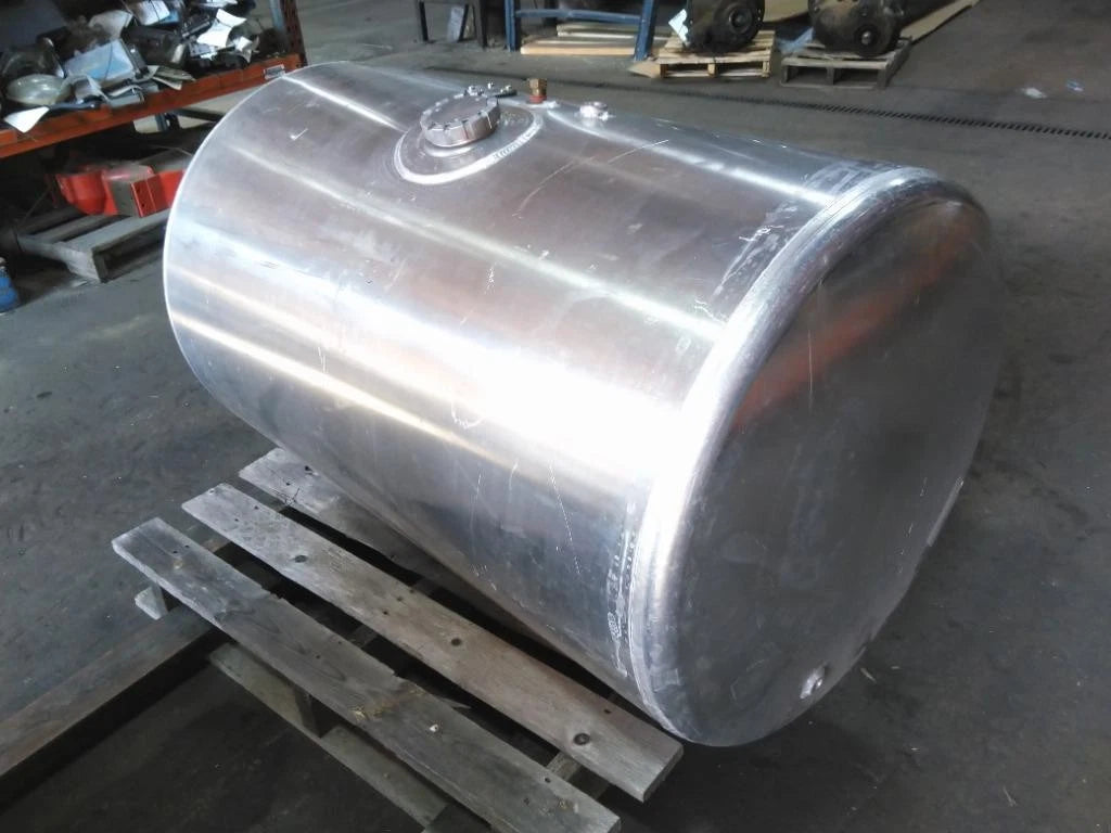Fuel Tank Left for Freightliner FLD120 (1989–2003)