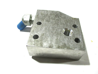 Power Steering Valve for Kubota L9110 L9130 L9150 (70090-00158)