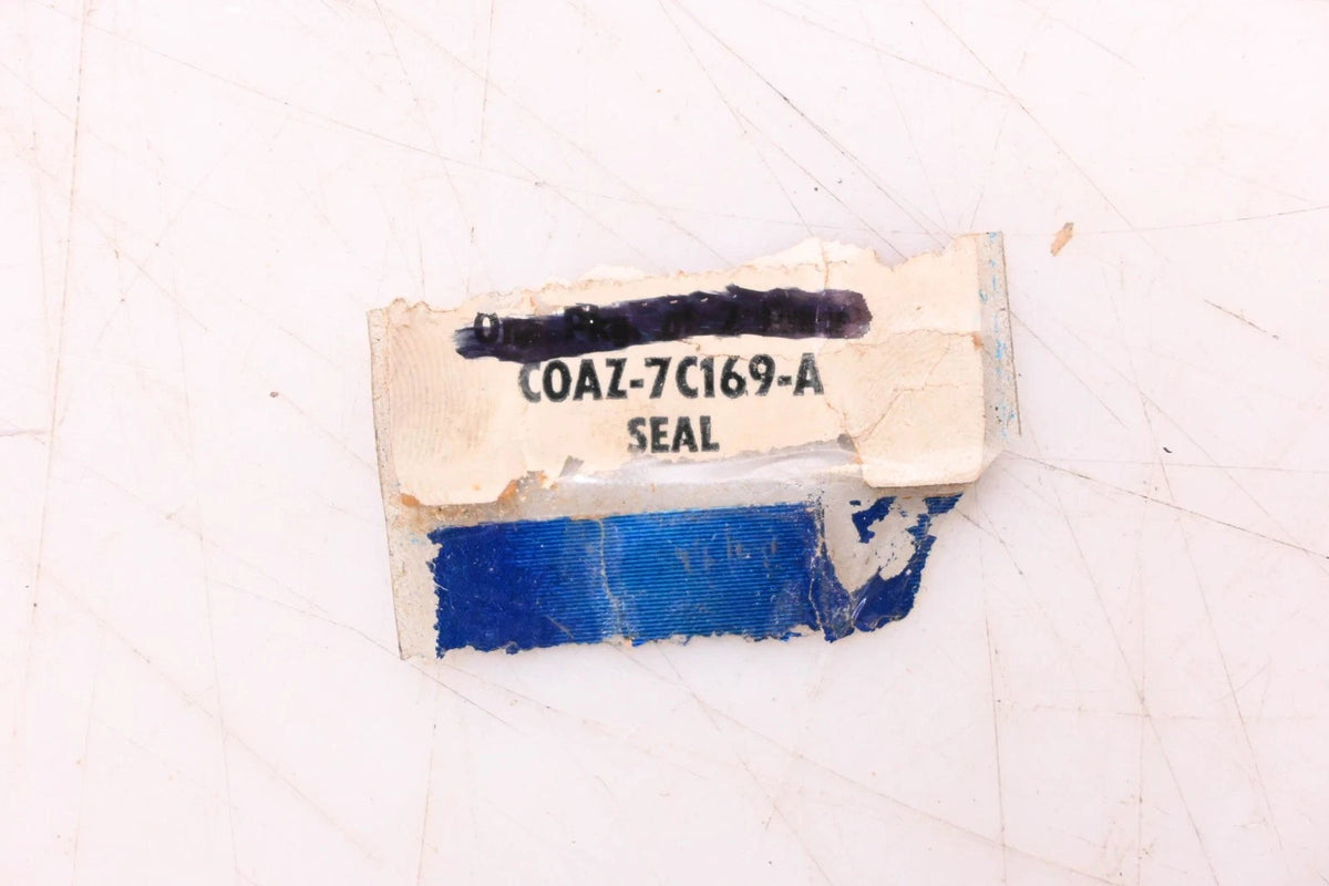 Snap Ring Seal for Ford (C0AZ-7C169-A)