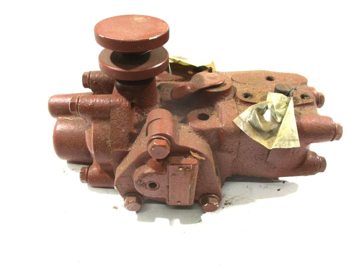 Hydraulic Control Valve for Kubota L260P (32240-36400, 32240-36404)