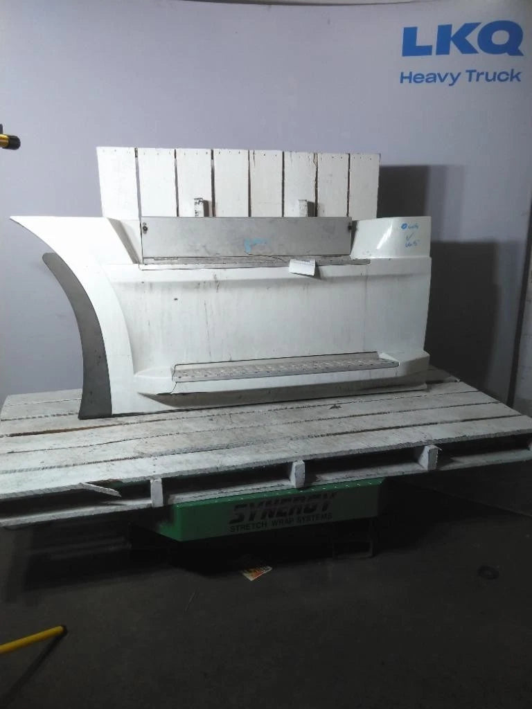 Side Fairing Left for Freightliner Cascadia 126 (2022)