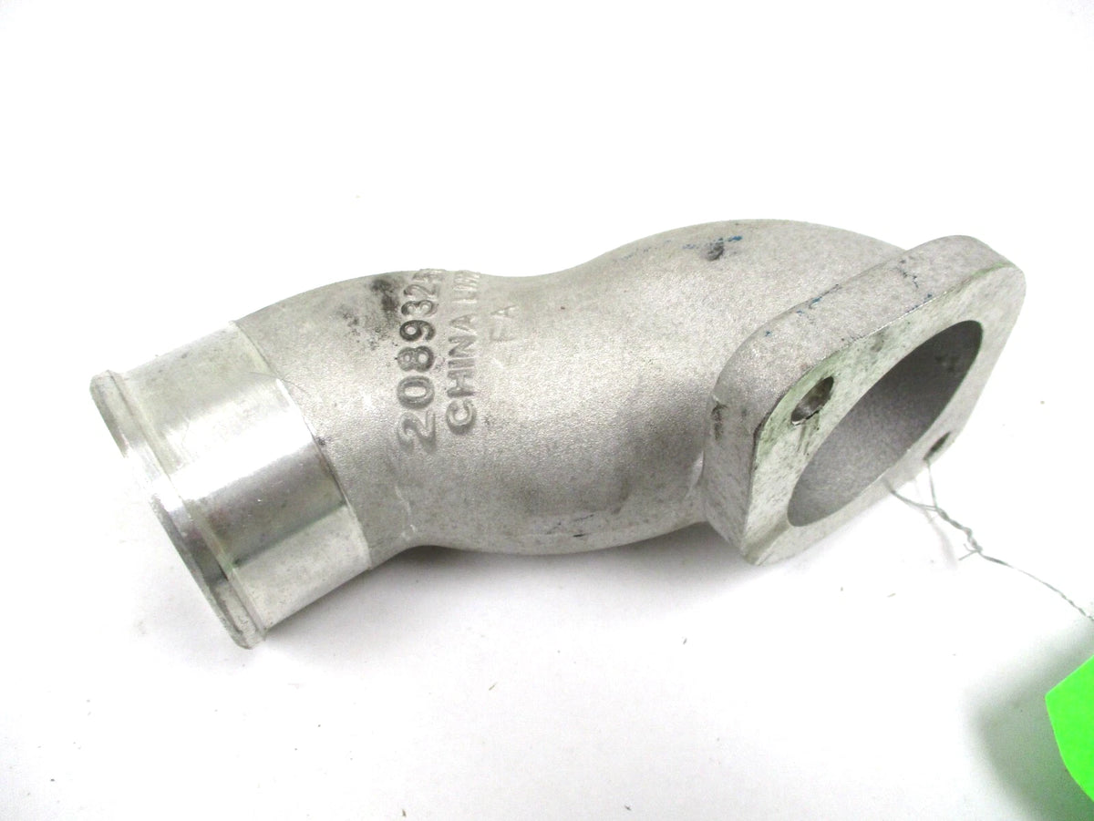 EGR Thermostat Housing Pipe Outlet for Volvo Cummins ISX (2003–2019)