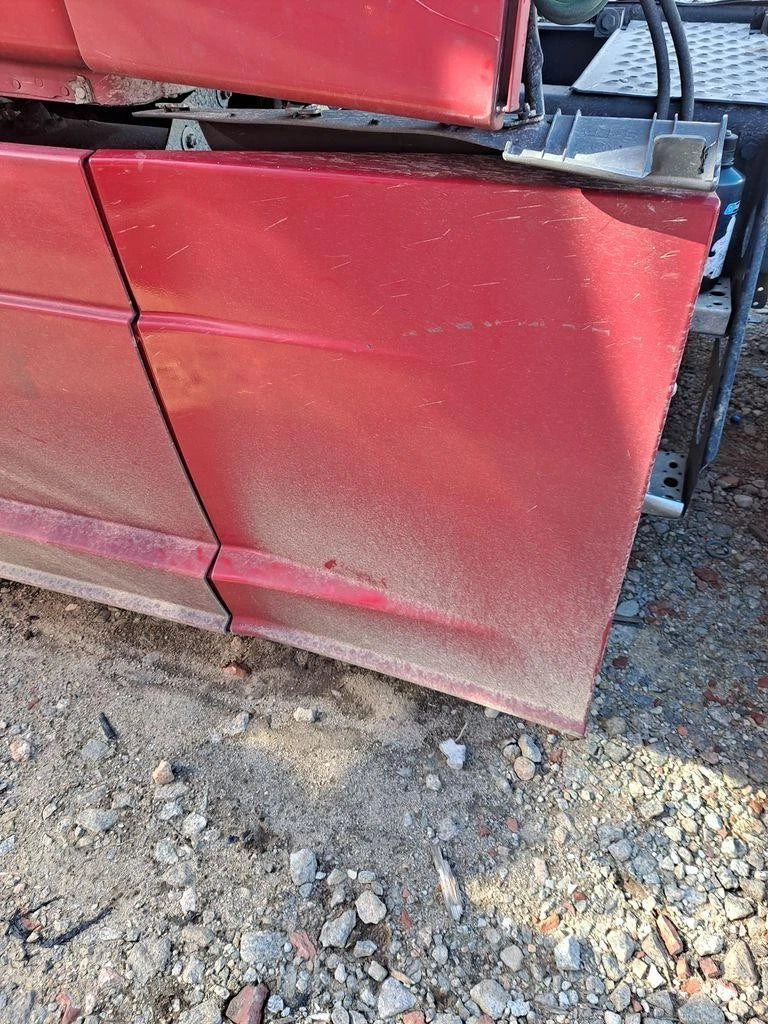 Side Fairing Left for Freightliner Cascadia 125 (2016)