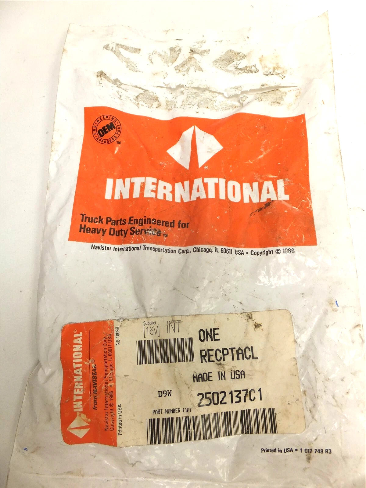Trailer Connector Receptacle for International (2502137C1, 16-7248)