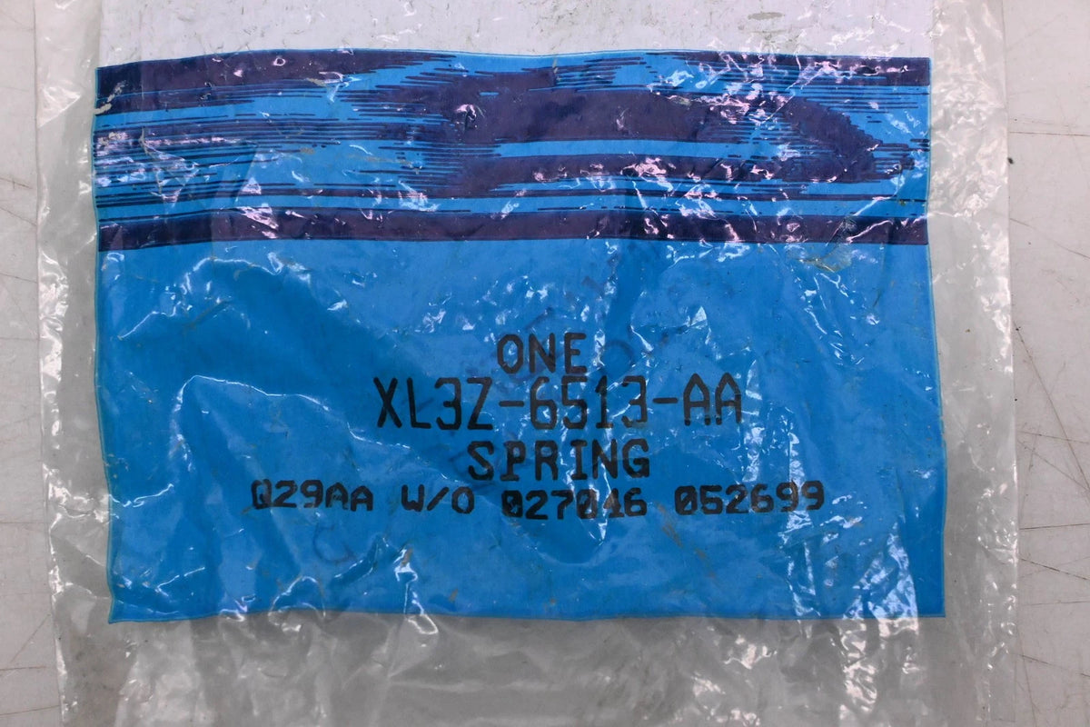 OEM Engine Valve Spring for Ford (XL3Z-6513-AA)