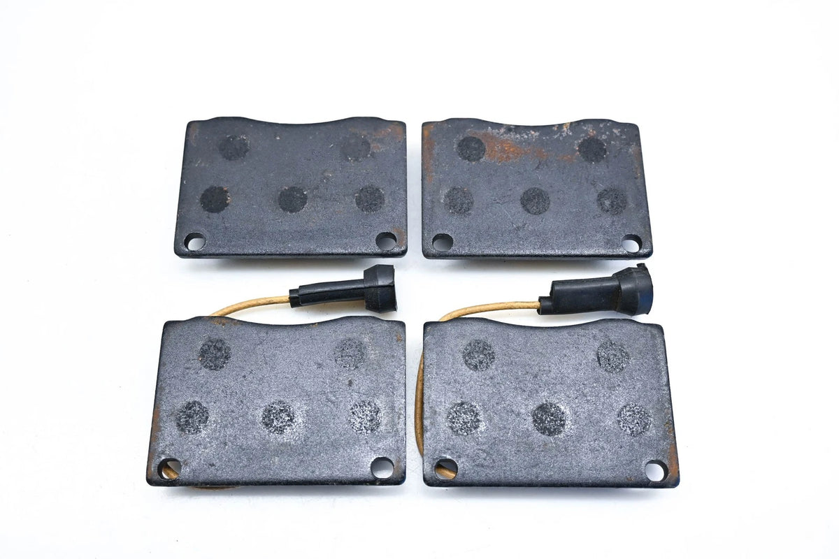 Disc Brake Pad Kit GBP208 for Aftermarket Vehicles (NOS)