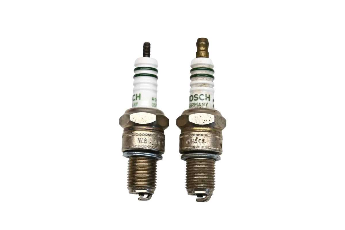 2X Bosch Spark Plugs for