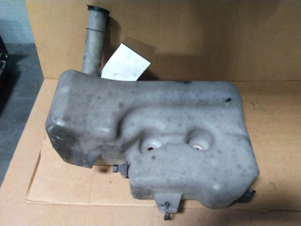 Windshield Washer Reservoir for International ProStar 125 (2011)