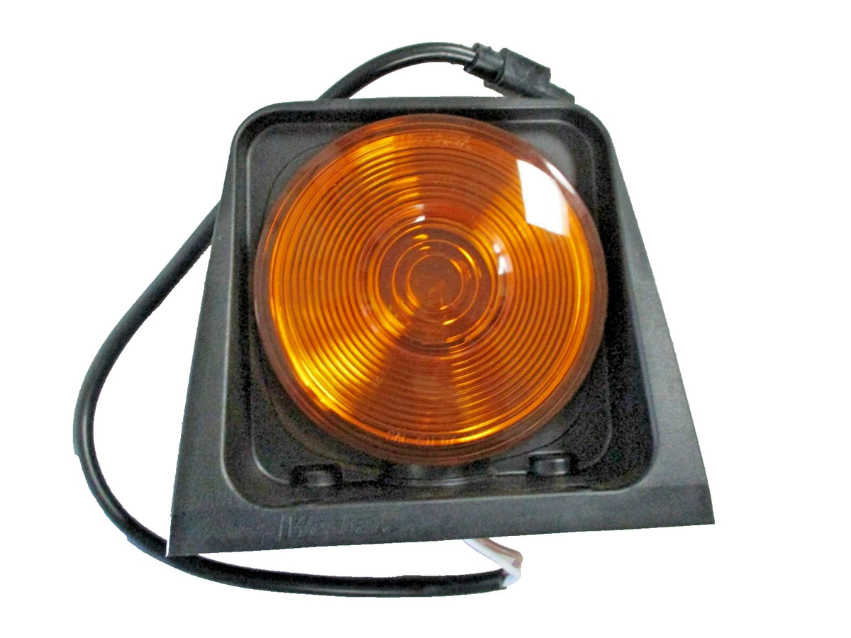 Surface Mount Turn Signal Amber Light for New Holland (73358107)