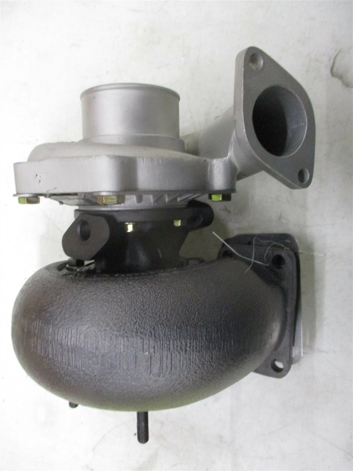 Reman Garrett T04B27 Turbo for Mercedes 5.7L OM352A (Fits A3520961599)