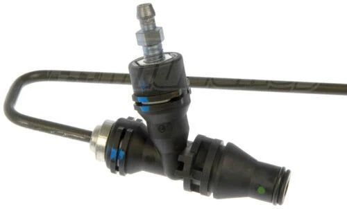 Clutch Master Cylinder for Oldsmobile Alero Pontiac Grand Am (CM640069)