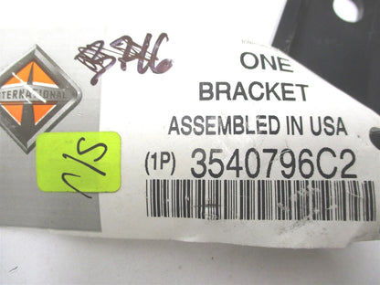 Hood Stop Mounting Bracket for International (3540796C1, 3540796C2)