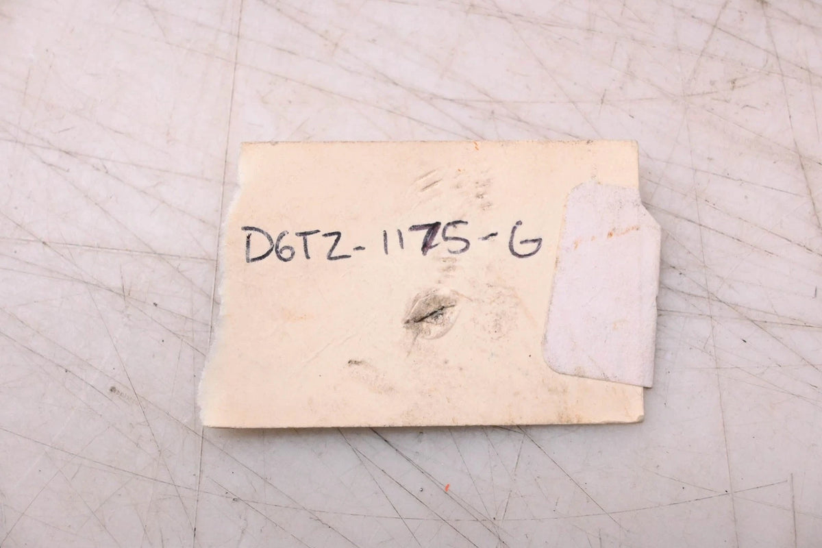 Set of 2 Seals for Ford D6TZ-1175-G (NOS)