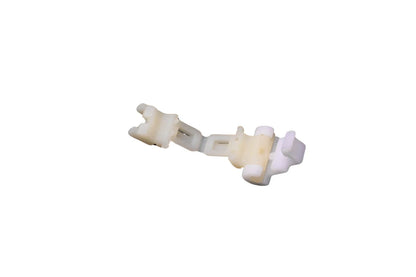 Door Lock Rod Retainer for Ford (E7GZ-6121952-C)