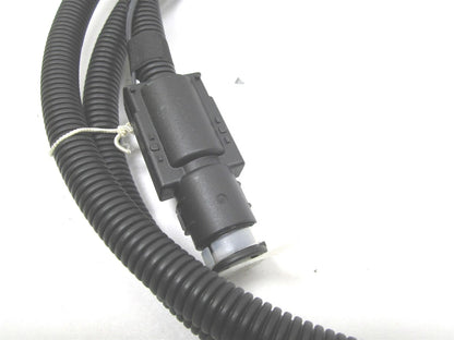 Pressure Line Tube for International 7600 (2004–2008) 4021088C1