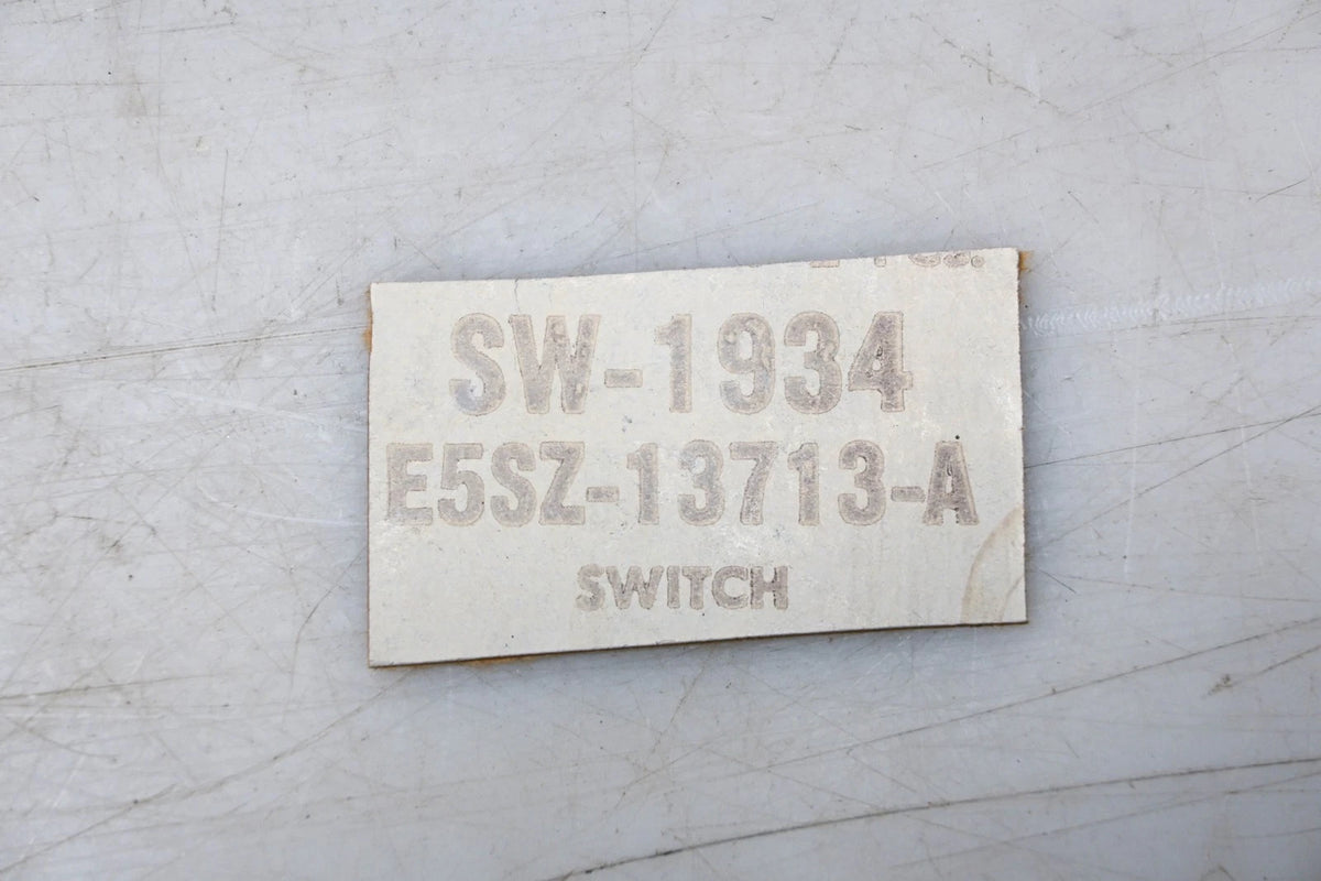 Ashtray Courtesy Light Switch Assembly for