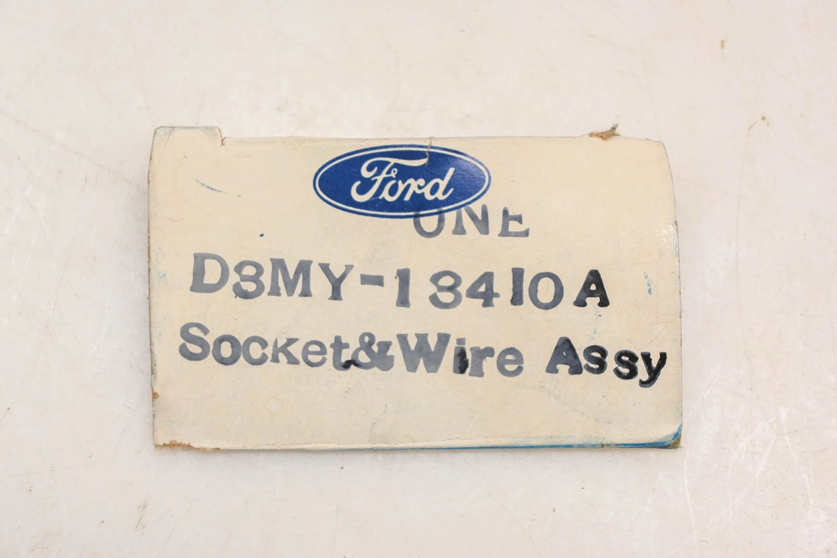 Wiring & Socket Assembly for Ford (D3MY-13410-A)