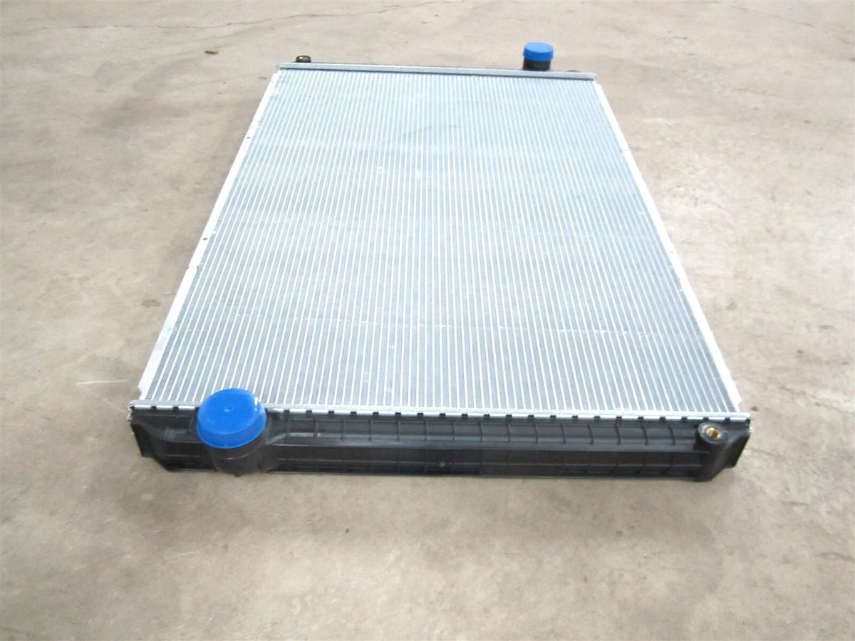 Fleetrite Radiator for International 4400 8200 8300 9200 9300 9400 (2000–2023)