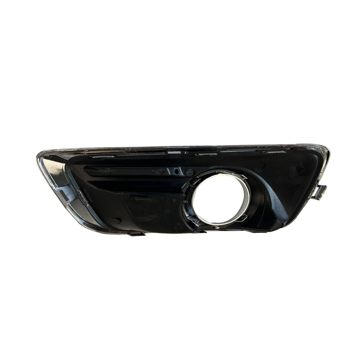 Fog Light Trim Left for Chevrolet Malibu (2016–2023) GM1038136 20768823