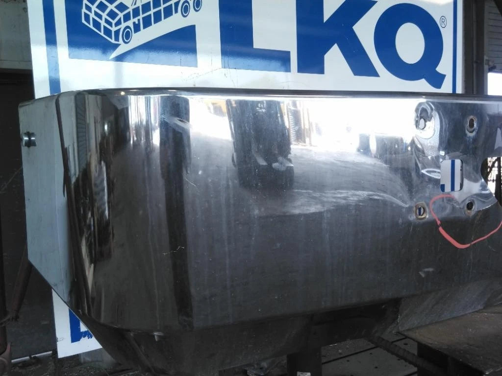 Bumper for International 9400i (2000–2005)